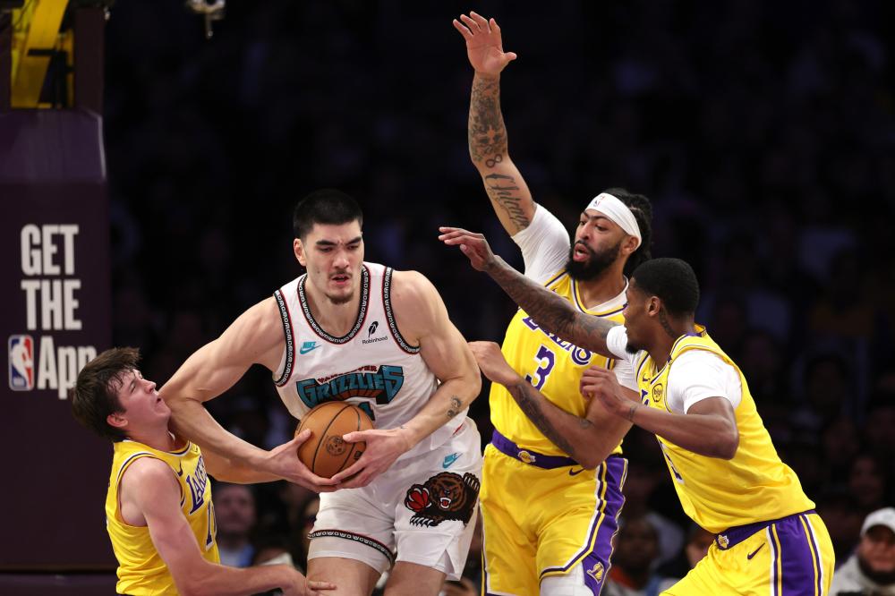 现了令人瞩 现了令人瞩