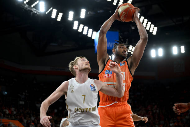 传奇球星乔 传奇球星乔